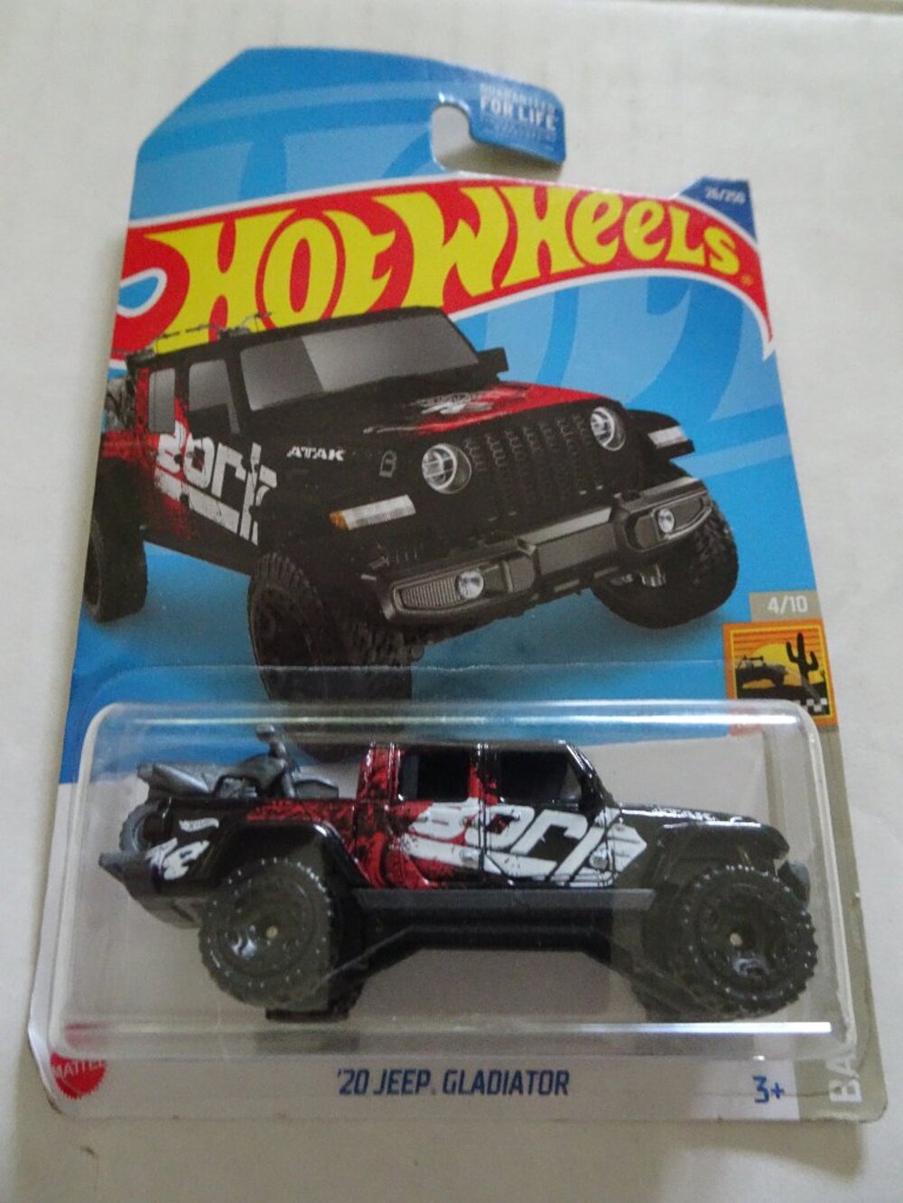 Hot Wheels Baja Blazer '20 Jeep Gladiator - 1:64 Diecast Truck - Black and Red